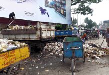 রাজধানীতে যত্রতত্র আবর্জনার স্তূপ